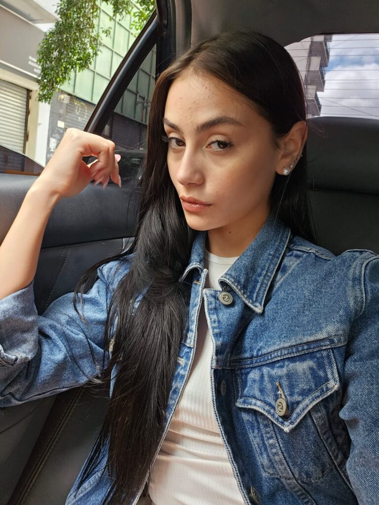 Copia de Copia de 787d3270 15ff 4e86 a34d 46d21071ea57